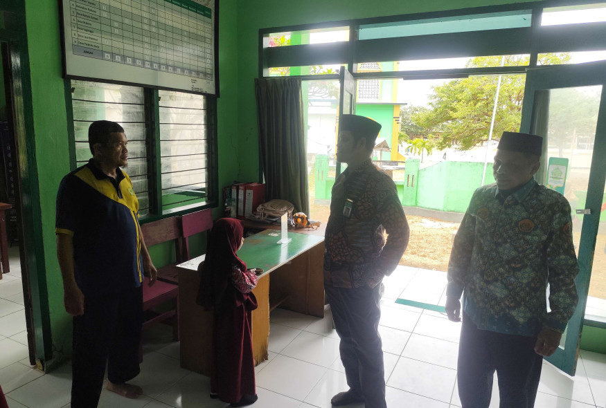 kunjungan-kerja-ke-kua-kec-binongko